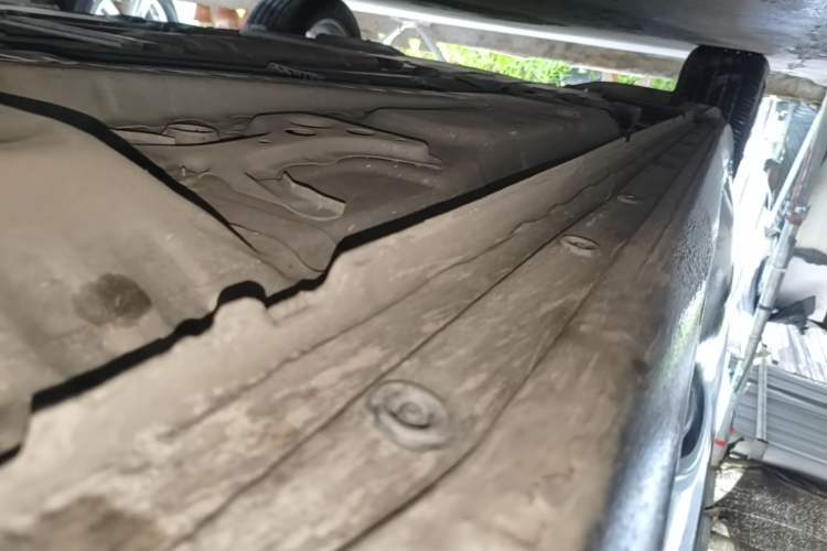 Used Buick Regal 2017 20T Elite Edition Right Side Sill