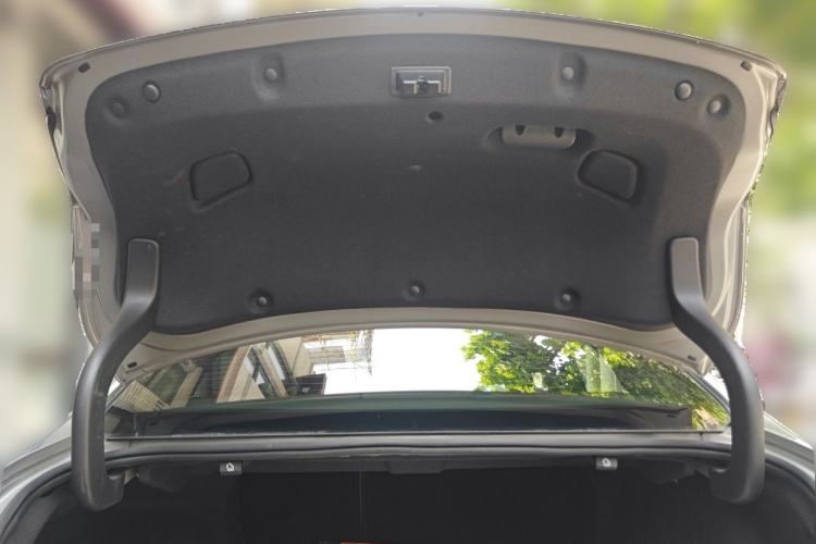 Used Buick Regal 2017 20T Luxury Model Trunk