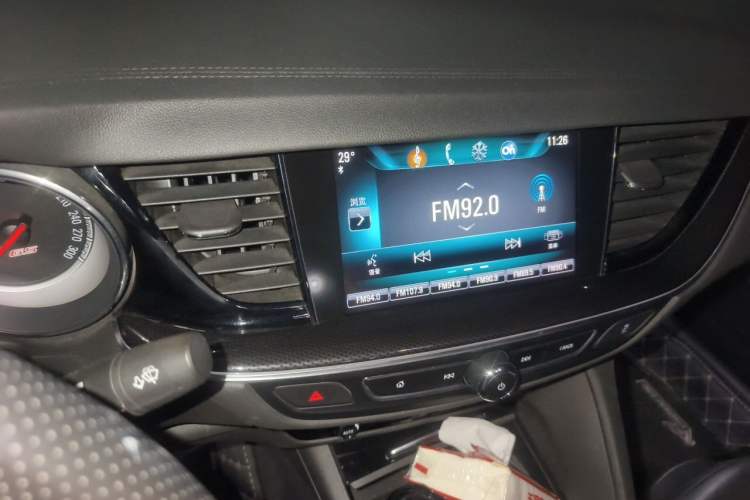 Used Buick Regal 2018 GS 28T CrossFire Limited Edition Audio And AC Panel