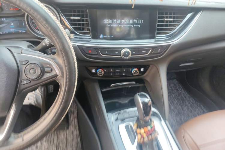 Used Buick Regal 2019 20T Elite Version China VI Standard Audio And AC Panel