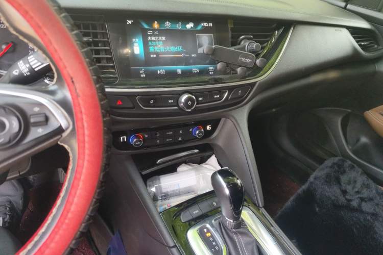 Used Buick Regal 2019 20T Luxury Model China V Standard Audio And AC Panel