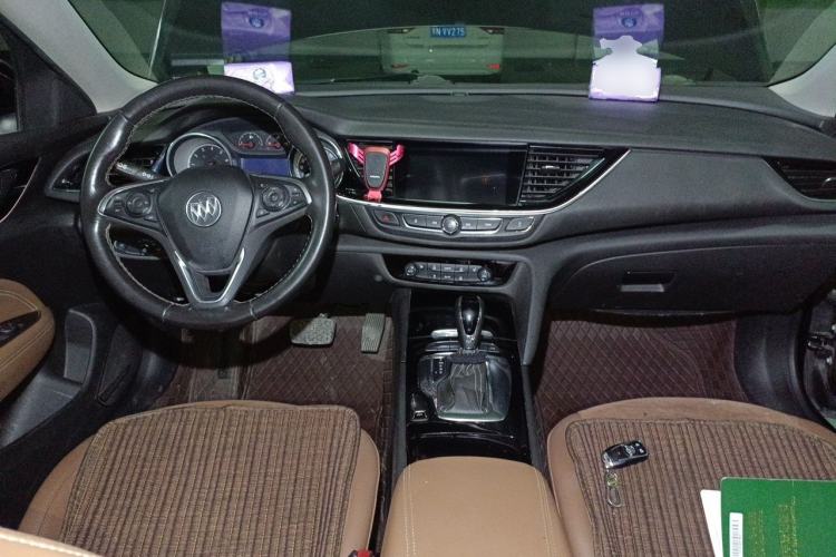 Used Buick Regal 2019 20T Elite Version China VI Standard Center Console