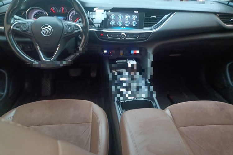 Used Buick Regal 2019 20T Elite Version China V Standard Center Console