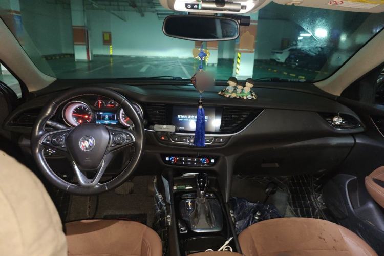 Used Buick Regal 2019 20T Luxury Model China VI Standard Center Console