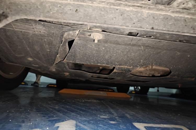 Used Buick Regal 2019 20T Elite Version China VI Standard Chassis Front Right