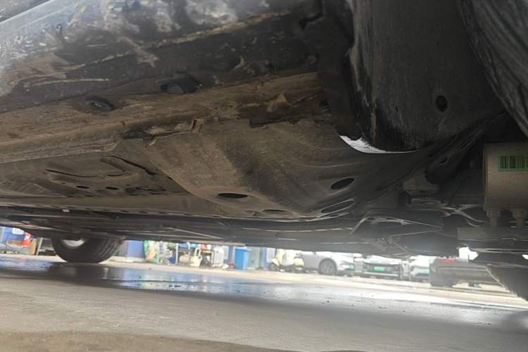 Used Buick Regal 2019 20T Elite Version China VI Standard Chassis Front Right