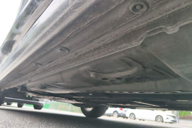 Used Buick Regal 2019 20T Elite Version China VI Standard Chassis Front Right