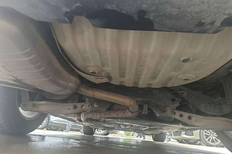 Used Buick Regal 2019 20T Elite Version China VI Standard Chassis Rear