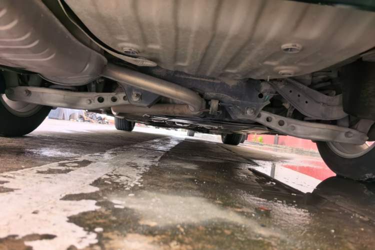 Used Buick Regal 2019 20T Elite Version China VI Standard Chassis Rear
