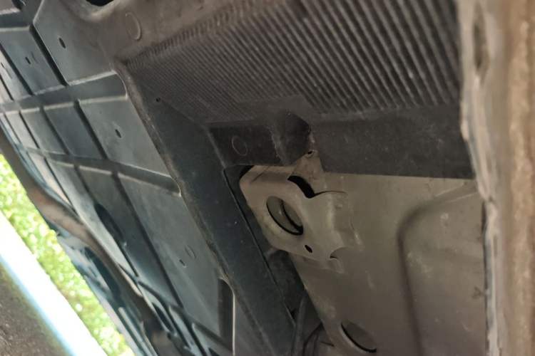Used Buick Regal 2019 20T Elite Version China VI Standard Chassis Rear Right