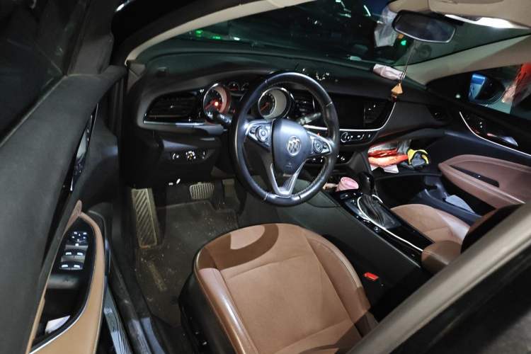 Used Buick Regal 2019 20T Elite Version China VI Standard Driver Seat
