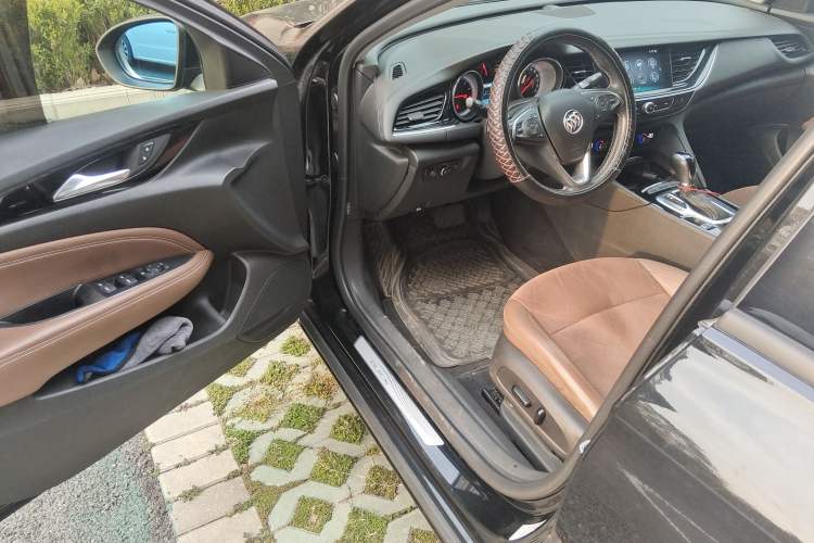Used Buick Regal 2019 20T Elite Version China VI Standard Driver Seat