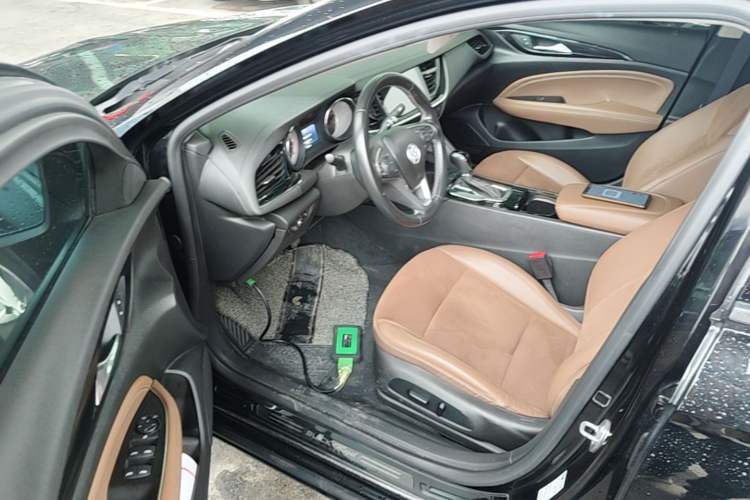 Used Buick Regal 2019 20T Elite Version China VI Standard Driver Seat