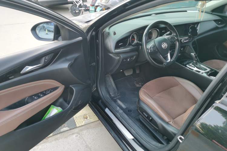 Used Buick Regal 2019 20T Elite Version China VI Standard Driver Seat