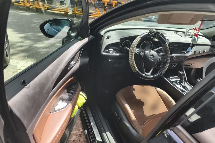 Used Buick Regal 2019 20T Elite Version China VI Standard Driver Seat