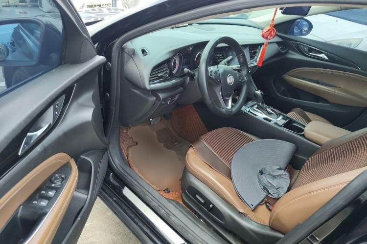 Used Buick Regal 2019 20T Elite Version China V Standard Driver Seat