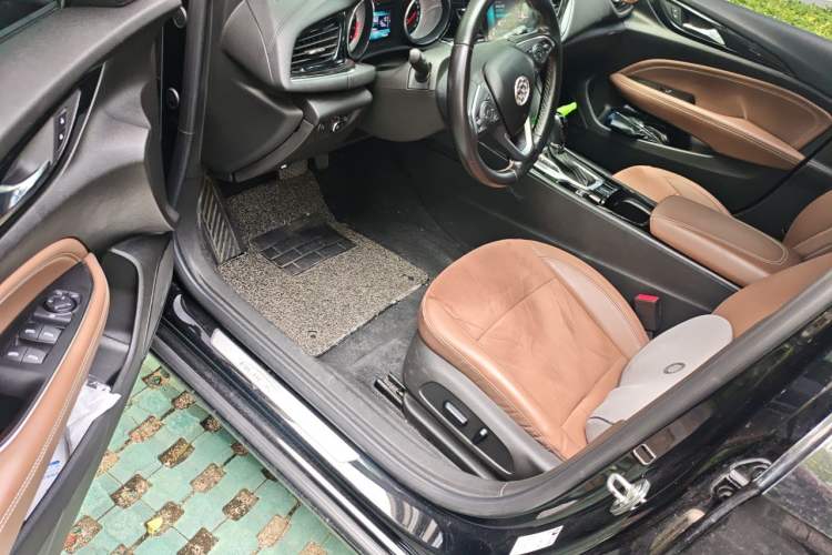 Used Buick Regal 2019 20T Elite Version China VI Standard Driver Seat