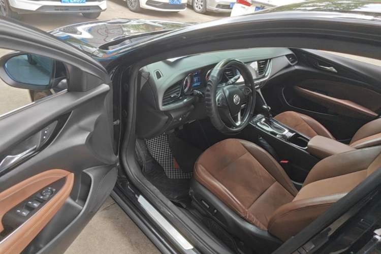 Used Buick Regal 2019 20T Elite Version China V Standard Driver Seat
