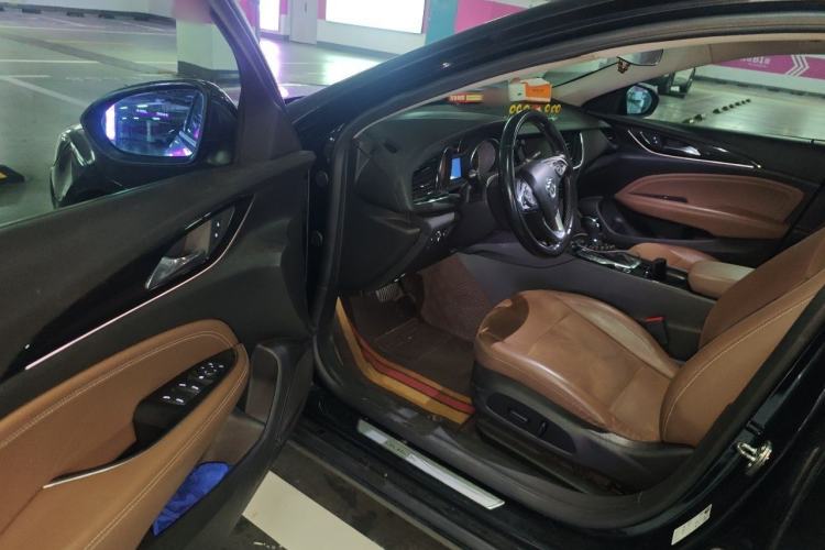 Used Buick Regal 2019 20T Elite Version China VI Standard Driver Seat