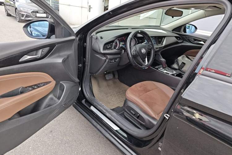 Used Buick Regal 2019 20T Elite Version China V Standard Driver Seat