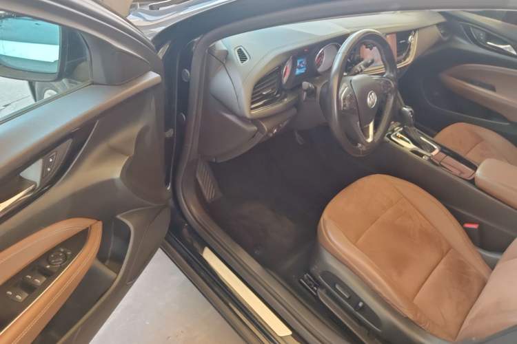 Used Buick Regal 2019 20T Elite Version China V Standard Driver Seat