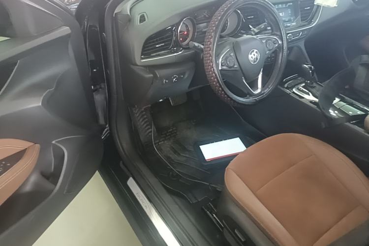 Used Buick Regal 2019 Revised 20T Luxury Version China VI Standard Driver Seat