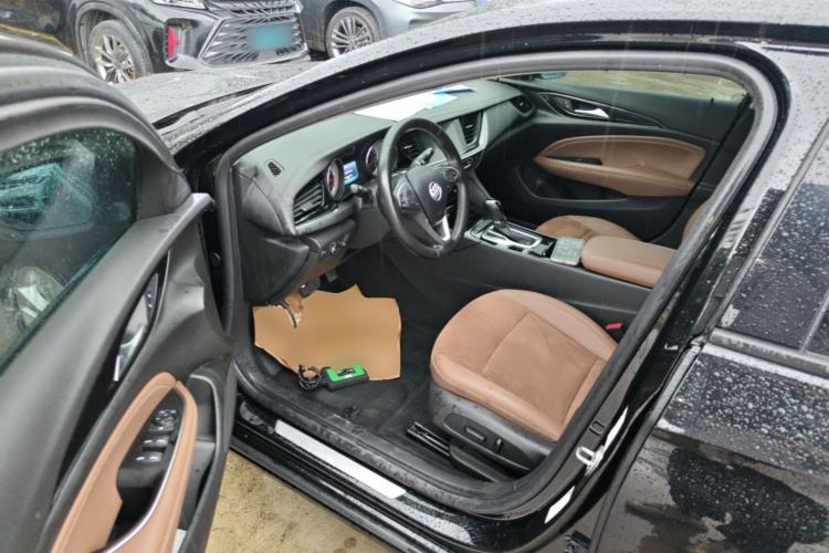 Used Buick Regal 2019 20T Elite Version China VI Standard Driver Seat