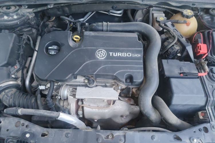 Used Buick Regal 2019 20T Elite Version China VI Standard Engine Bay