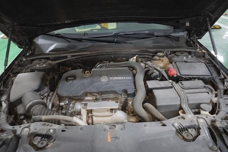 Used Buick Regal 2019 20T Elite Version China VI Standard Engine Bay