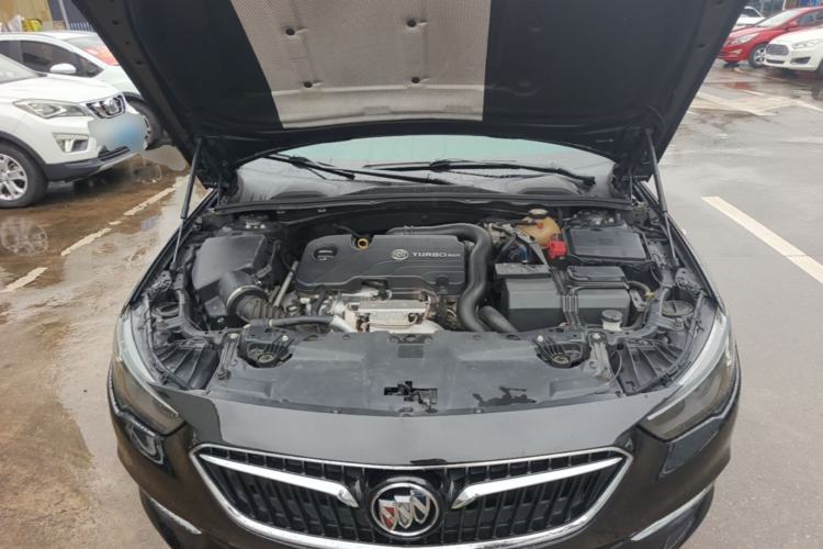Used Buick Regal 2019 20T Elite Version China VI Standard Engine Bay