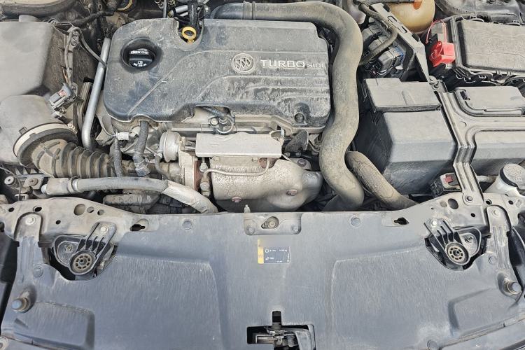 Used Buick Regal 2019 20T Elite Version China VI Standard Engine Bay
