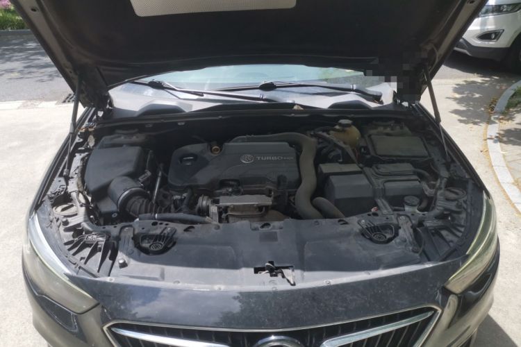 Used Buick Regal 2019 20T Elite Version China VI Standard Engine Bay