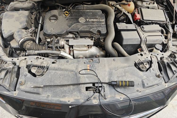 Used Buick Regal 2019 20T Elite Version China VI Standard Engine Bay