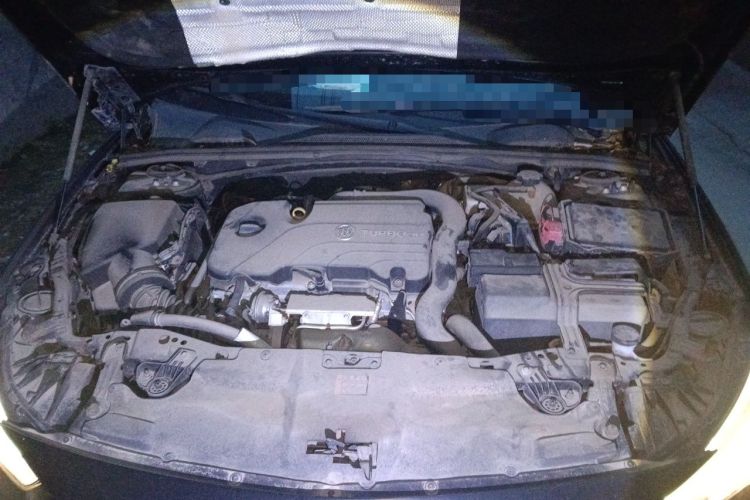 Used Buick Regal 2019 20T Elite Version China VI Standard Engine Bay