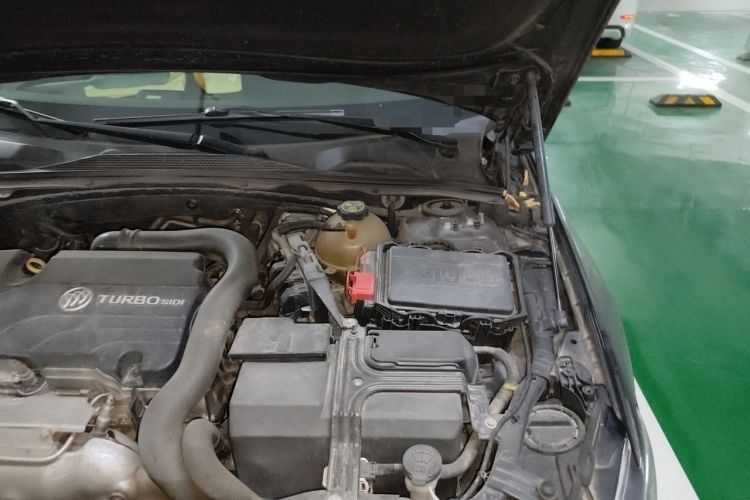 Used Buick Regal 2019 20T Elite Version China VI Standard Engine Bay Left