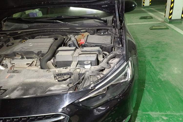Used Buick Regal 2019 20T Elite Version China VI Standard Engine Bay Left