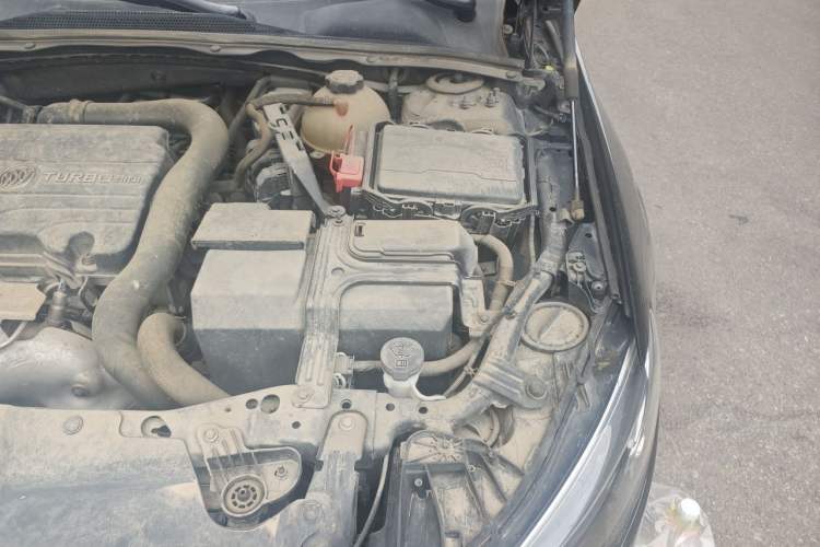 Used Buick Regal 2019 20T Elite Version China VI Standard Engine Bay Left