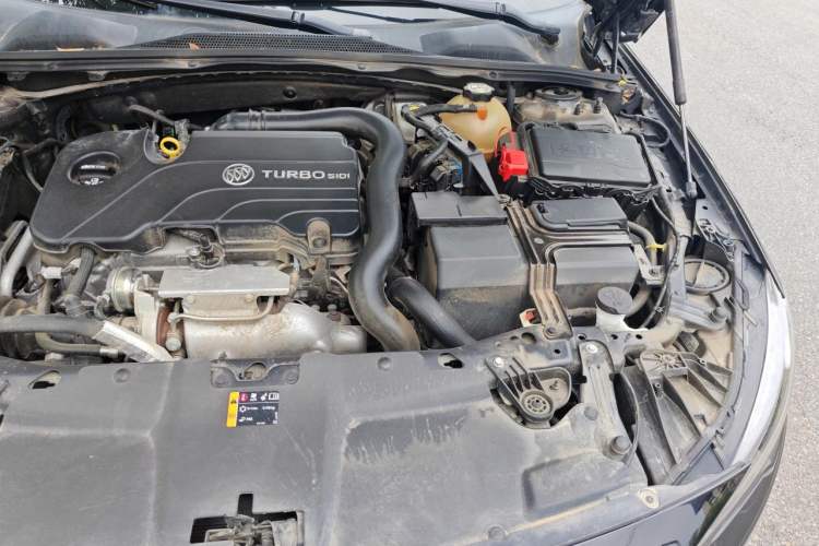 Used Buick Regal 2019 20T Elite Version China VI Standard Engine Bay Left