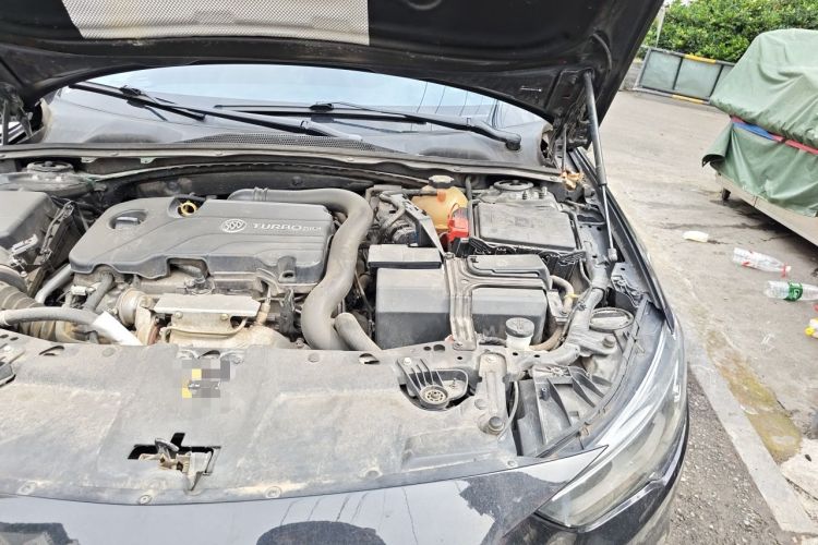 Used Buick Regal 2019 20T Elite Version China VI Standard Engine Bay Left