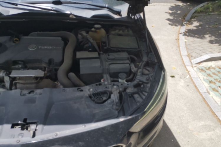 Used Buick Regal 2019 20T Elite Version China VI Standard Engine Bay Left