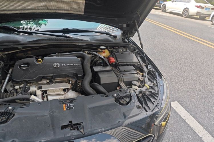 Used Buick Regal 2019 Revised 20T Luxury Version China VI Standard Engine Bay Left