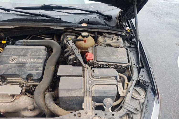 Used Buick Regal 2019 20T Elite Version China VI Standard Engine Bay Left