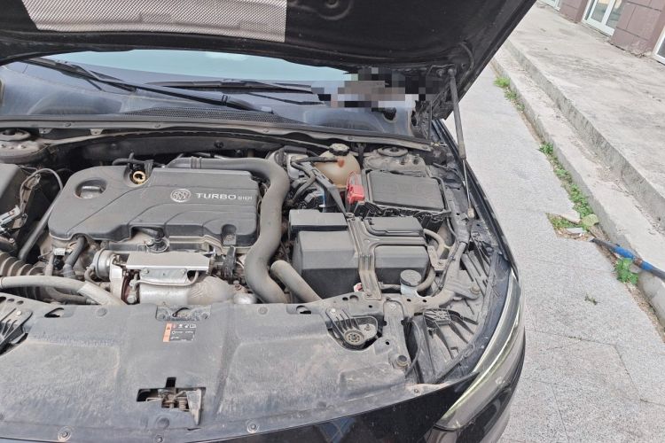 Used Buick Regal 2019 Revised 20T Luxury Version China VI Standard Engine Bay Left