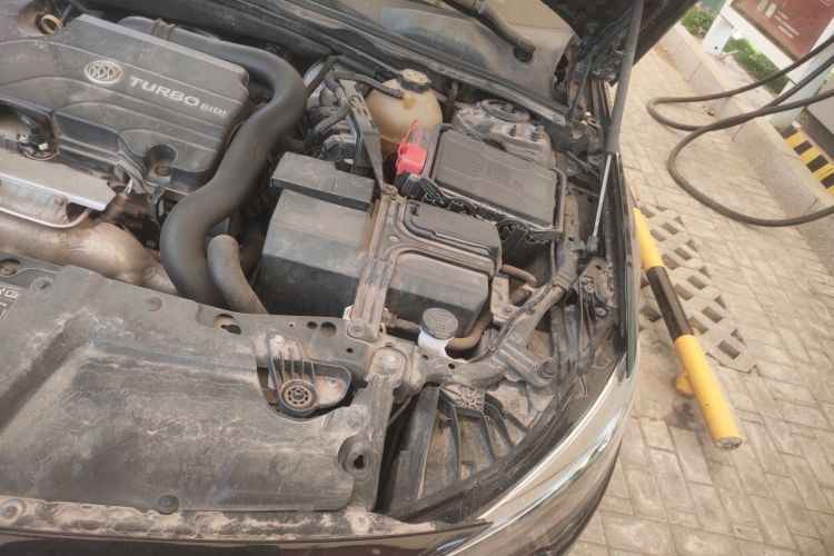 Used Buick Regal 2019 20T Luxury Model China VI Standard Engine Bay Left