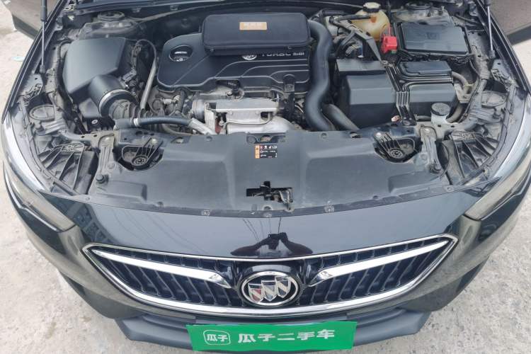 Used Buick Regal 2019 20T Elite Version China VI Standard Engine Bay