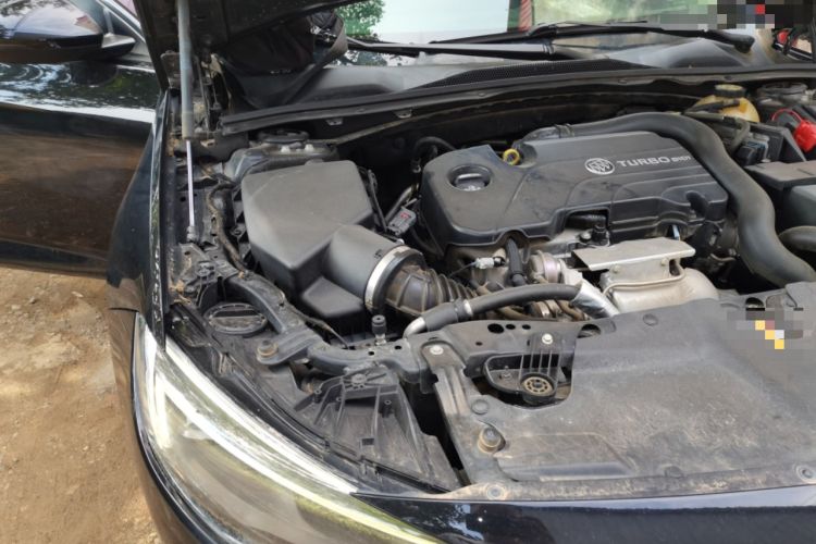 Used Buick Regal 2019 20T Elite Version China VI Standard Engine Bay Right