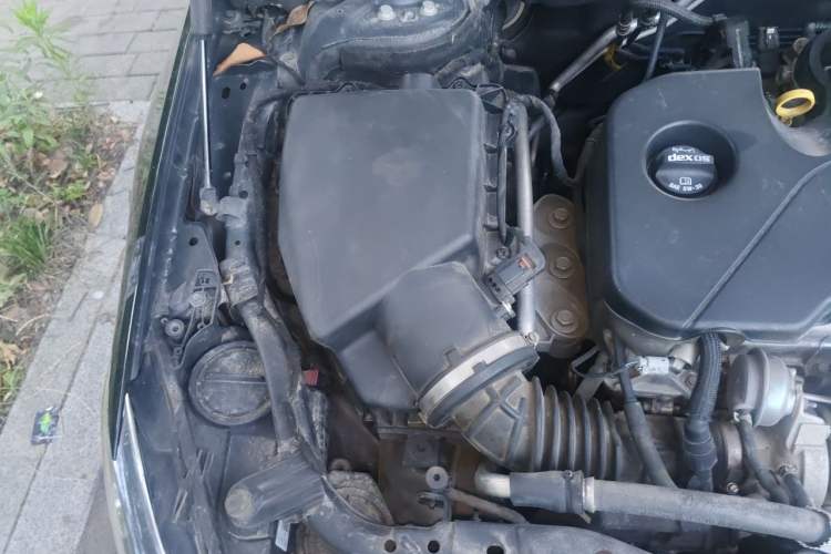 Used Buick Regal 2019 20T Elite Version China VI Standard Engine Bay Right