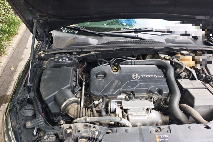 Used Buick Regal 2019 20T Elite Version China VI Standard Engine Bay Right