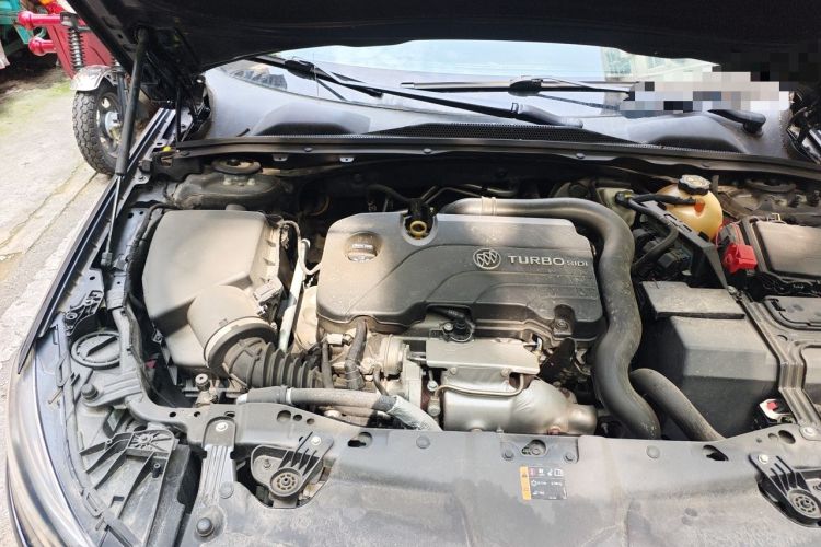 Used Buick Regal 2019 20T Elite Version China VI Standard Engine Bay Right