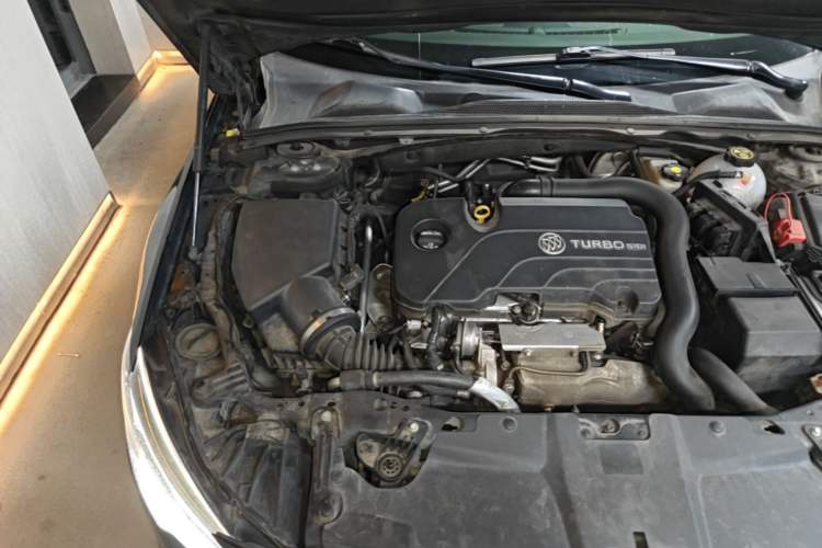 Used Buick Regal 2019 20T Elite Version China V Standard Engine Bay Right